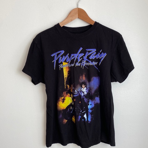 The Prince Estate Tops - Women’s Like New Prince Purple Rain Size Medium Black Tee Shirt